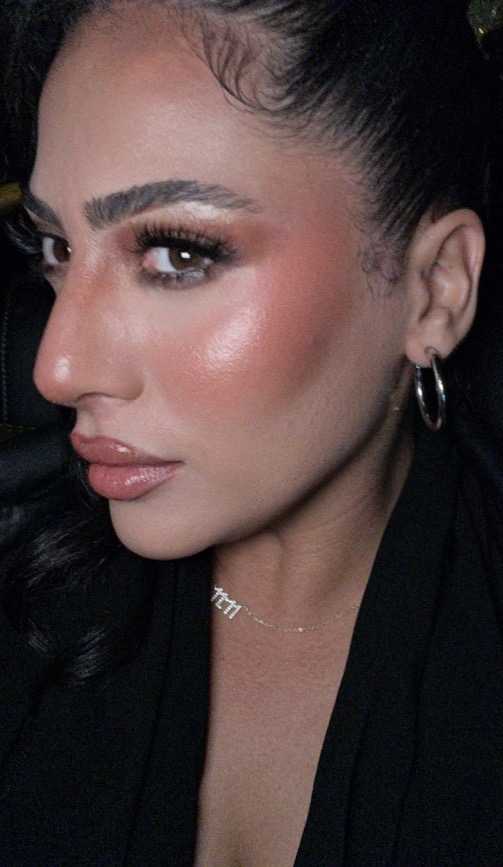 Zina glam look 1
